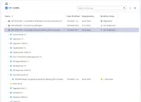 Vyn 07. CAPA i M-Files med CAP-2026-004, Inconsistent Documentation of the Customer Delivery Acceptance, utfälld till det som är kopplat till den: personerna i varje roll, från QD-godkännare och genomförare till granskare, den non conformance den hör till, det registrerade ärendet ISS-003 bakom den, öppnat, dess poster och dess uppgift. CAP-2026-002 och CAP-2026-003 listas ovanför.
